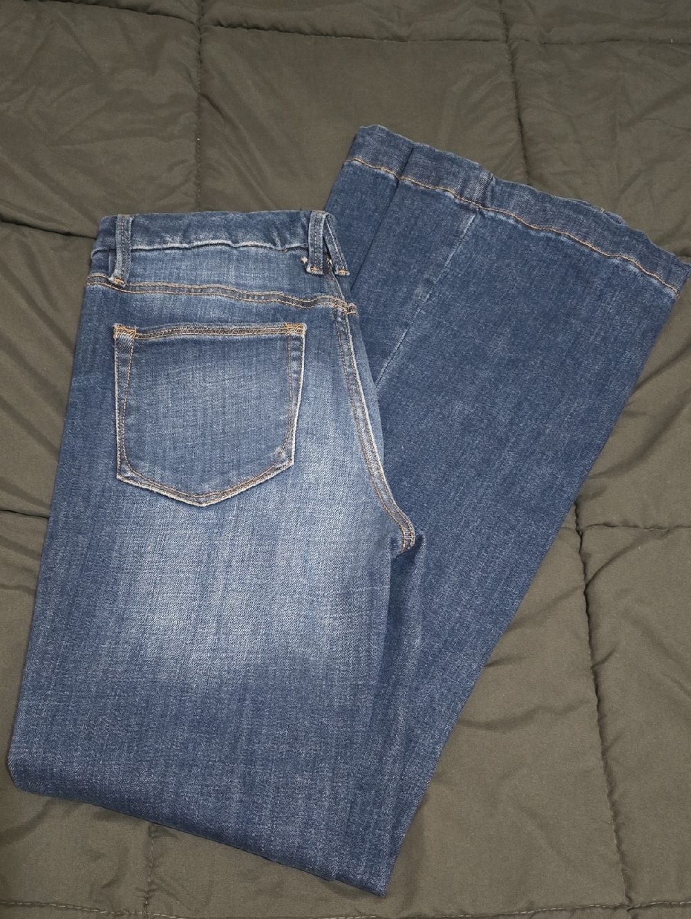 Good American Dark Blue Flare Bell Bottom Stretch Jeans, 4/27, NWOT